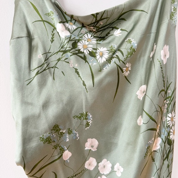 NWT Reformation Earl Bonita Draped Daisy Floral Silk Dress Sage Green 12 - Picture 7 of 12